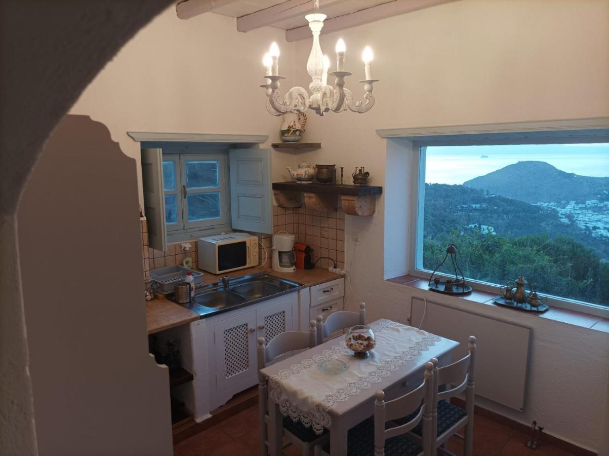 Patmos Chora Traditional Villa Genadio מראה חיצוני תמונה